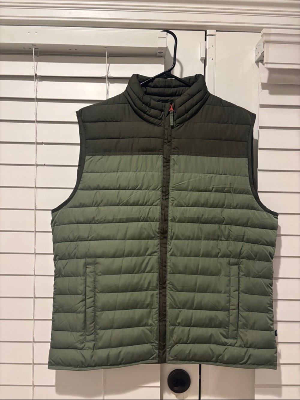 GAP Two-Tone Olive Quilted Puffer Vest